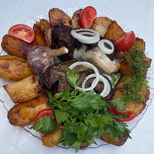 Картошка с говядиной под заказ в бане Картошка с говядиной под заказ в бане